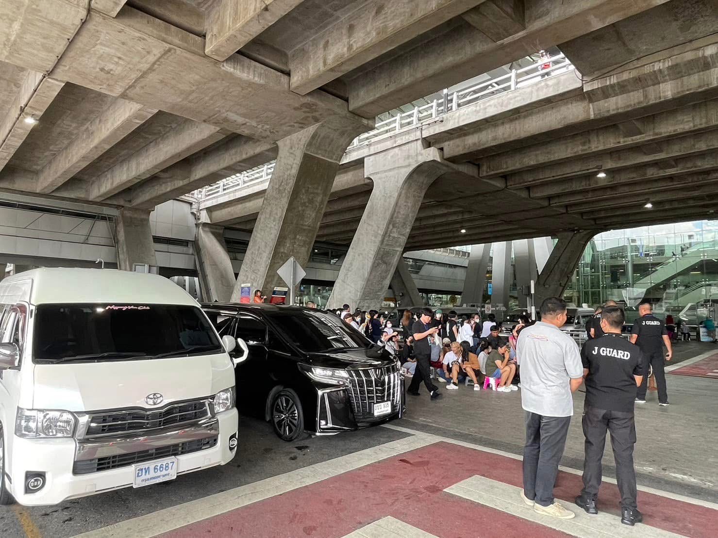 บริการเช่ารถตู้พรีเมียมงานคอนเสิร์ต