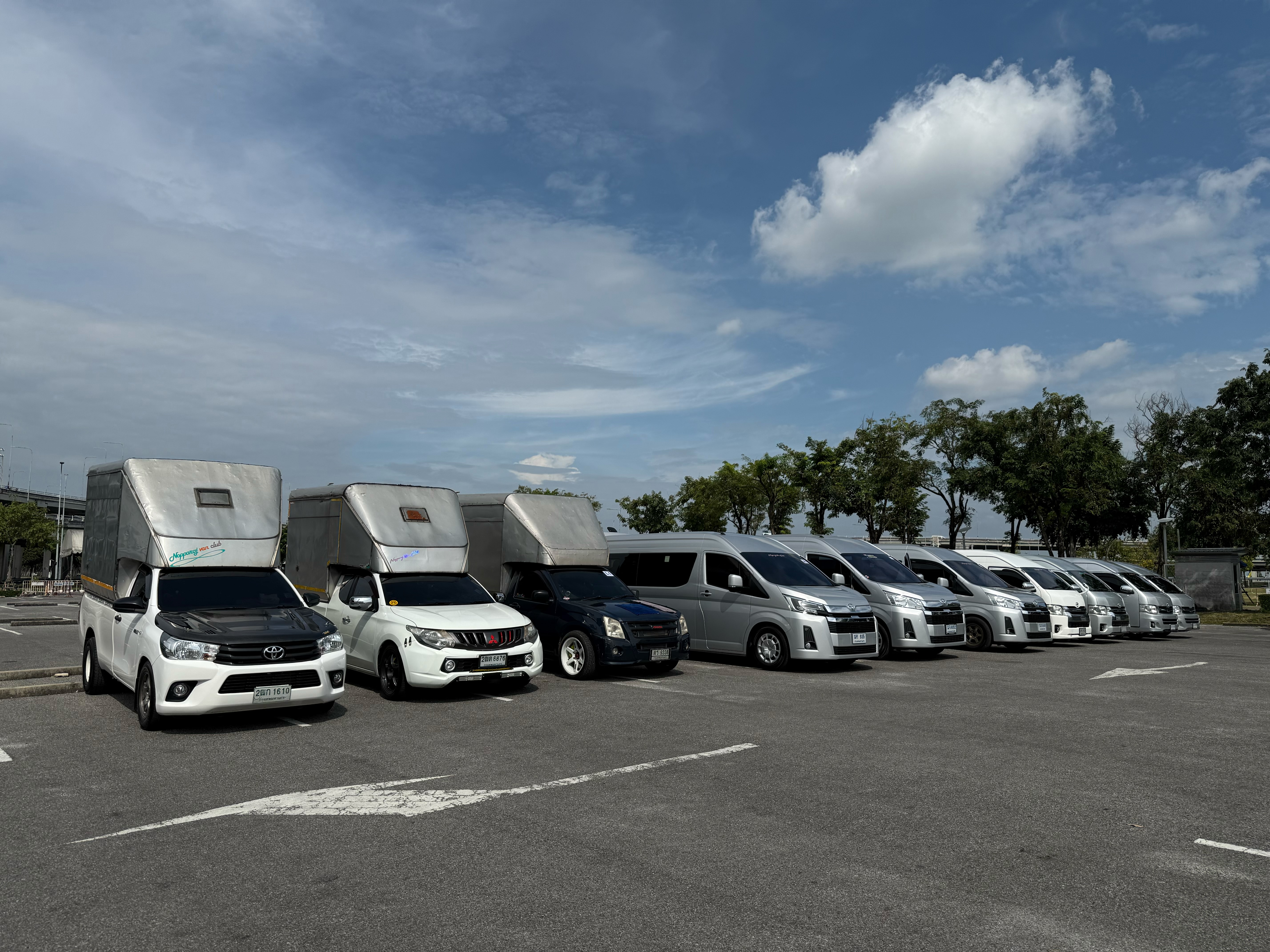 ภาพบรรยากาศท่องเที่ยวกับรุ่งศิริ